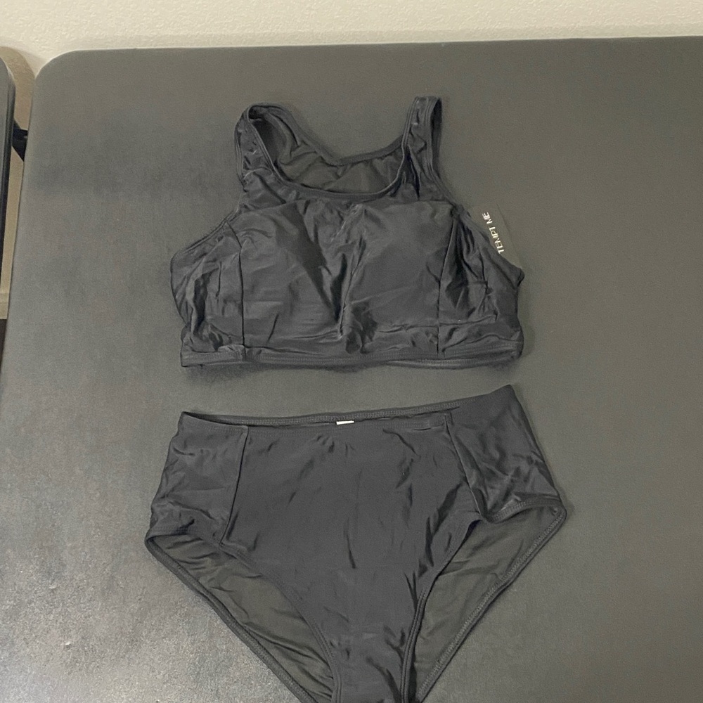 Women’s Black Two-Piece High Waisted Bikini Sporty Swimsuit Bathing Suit